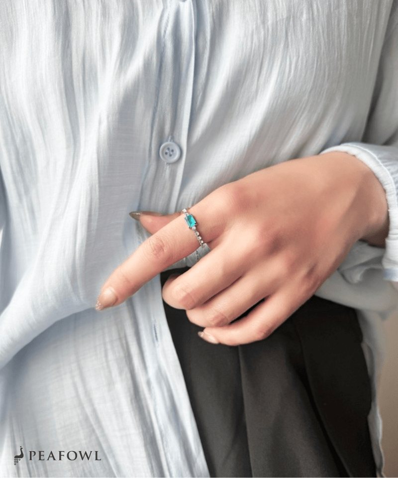 Blue Stone Zircon Line Slider Ring - peafowl
