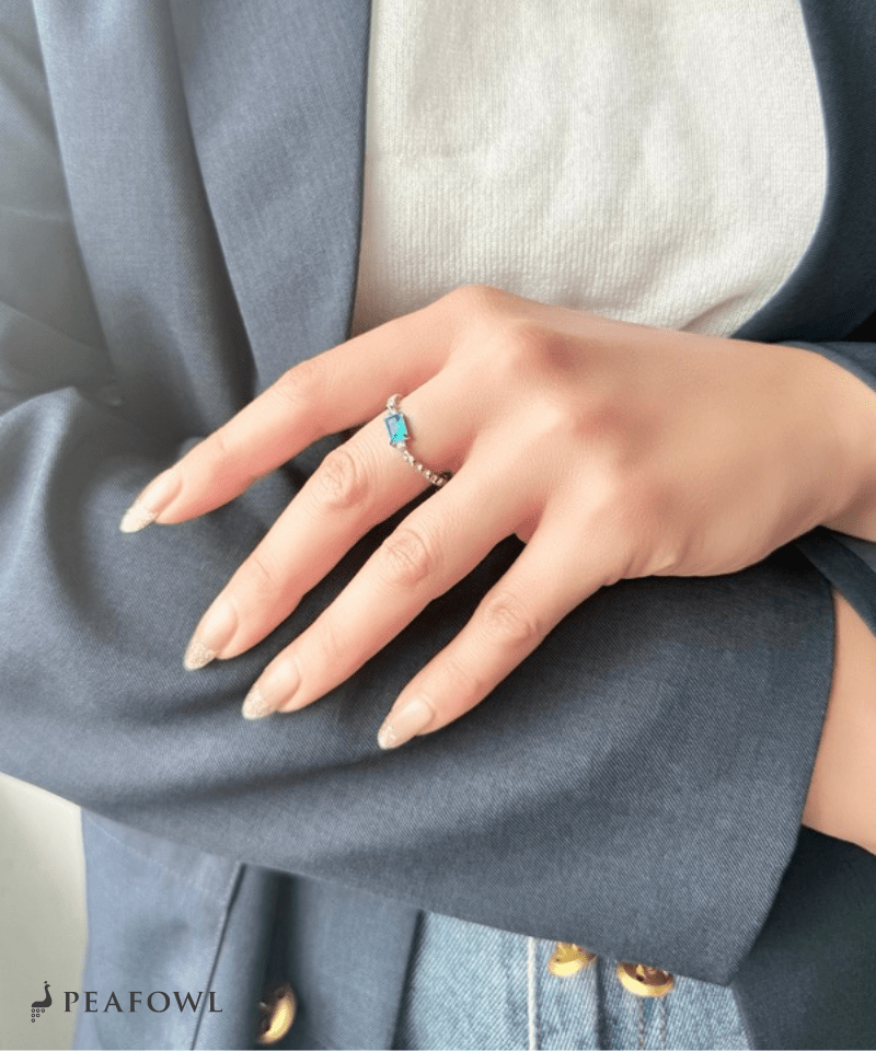 Blue Stone Zircon Line Slider Ring - peafowl