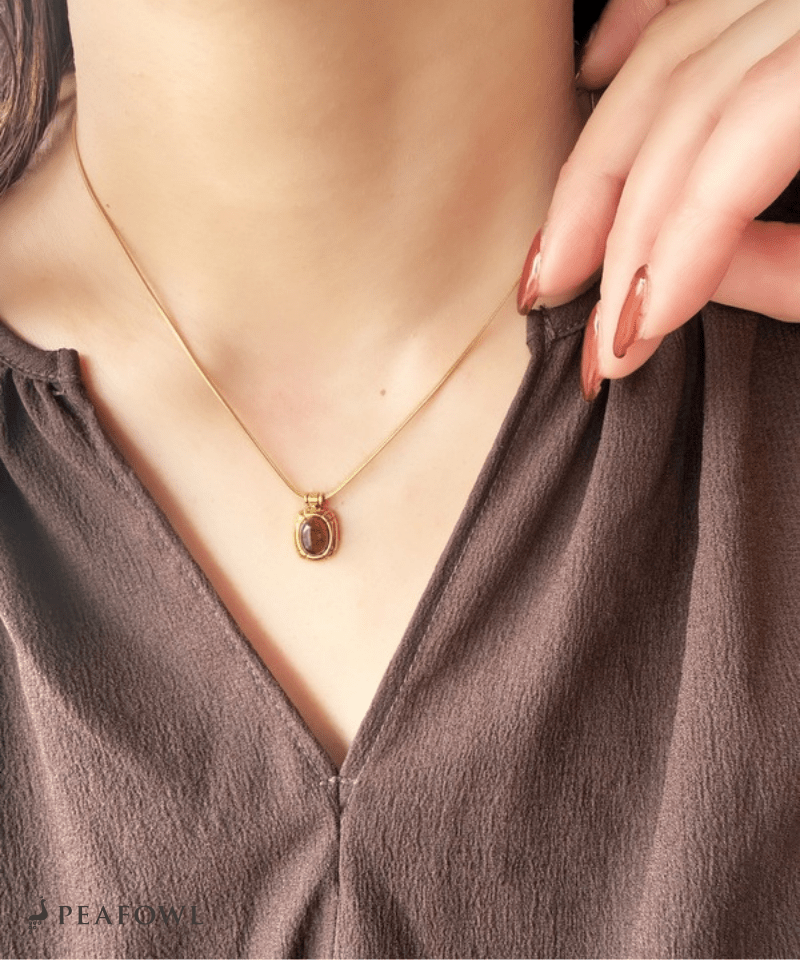 Circle Snake Chain Necklace - peafowl