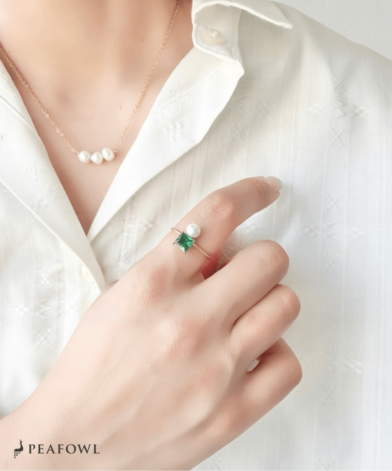 Deep Green Pearl Ring - peafowl