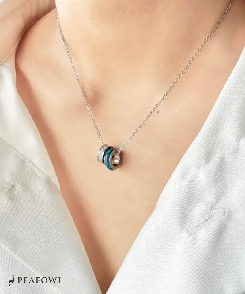 Double Ring Layer Necklace - peafowl