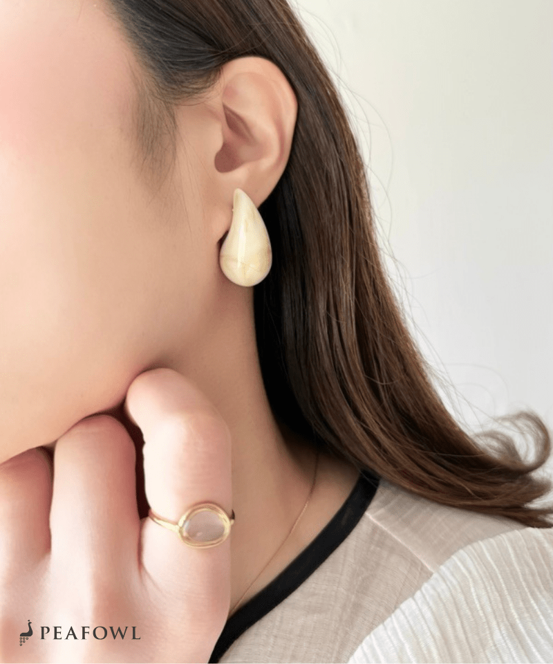 Drop Color Pierce - peafowl