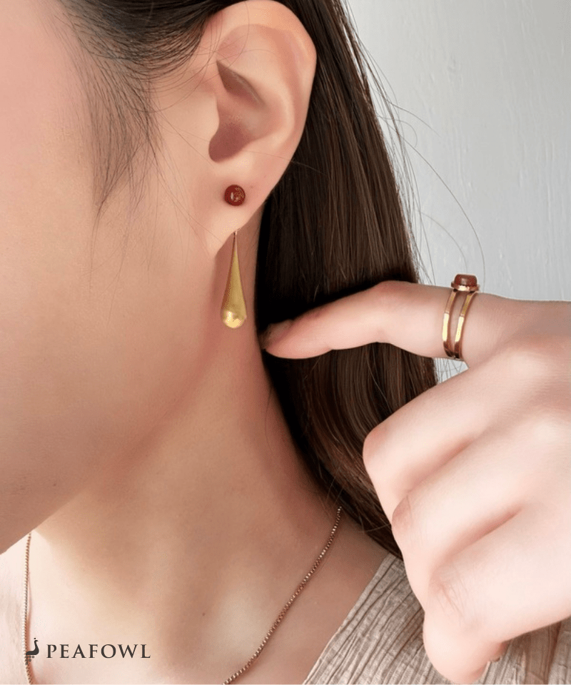 Drop Line Pierce - peafowl