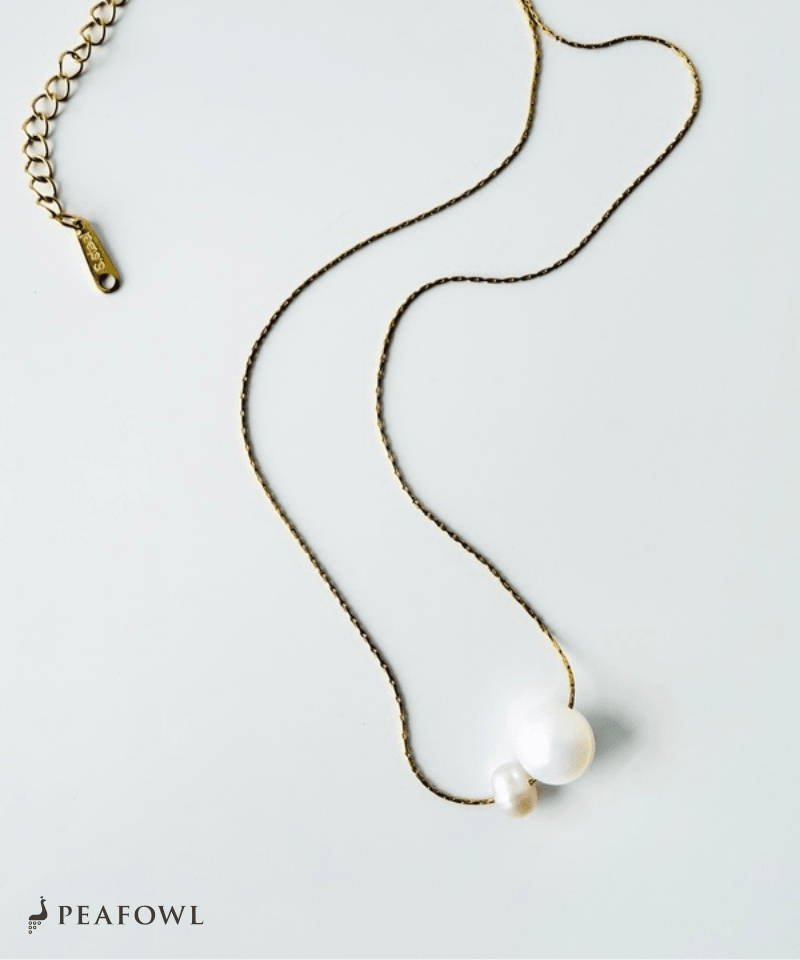 Duet Pearl Necklace - peafowl