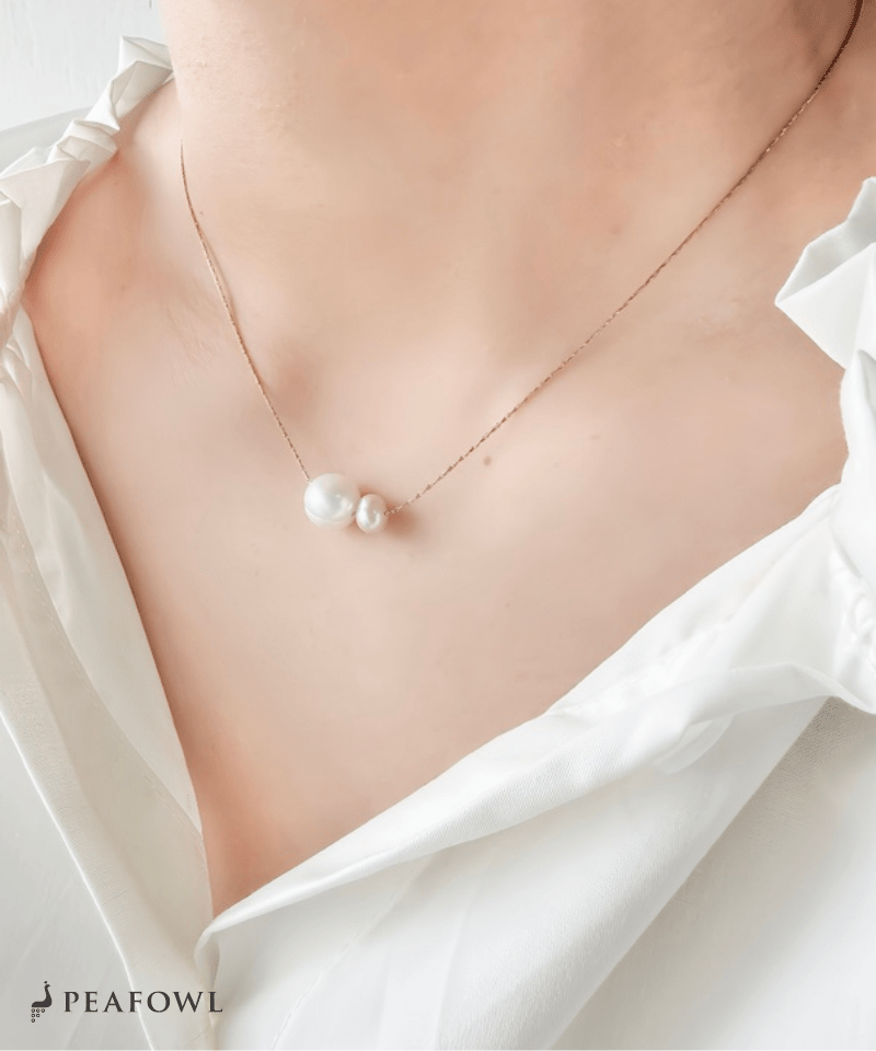 Duet Pearl Necklace - peafowl