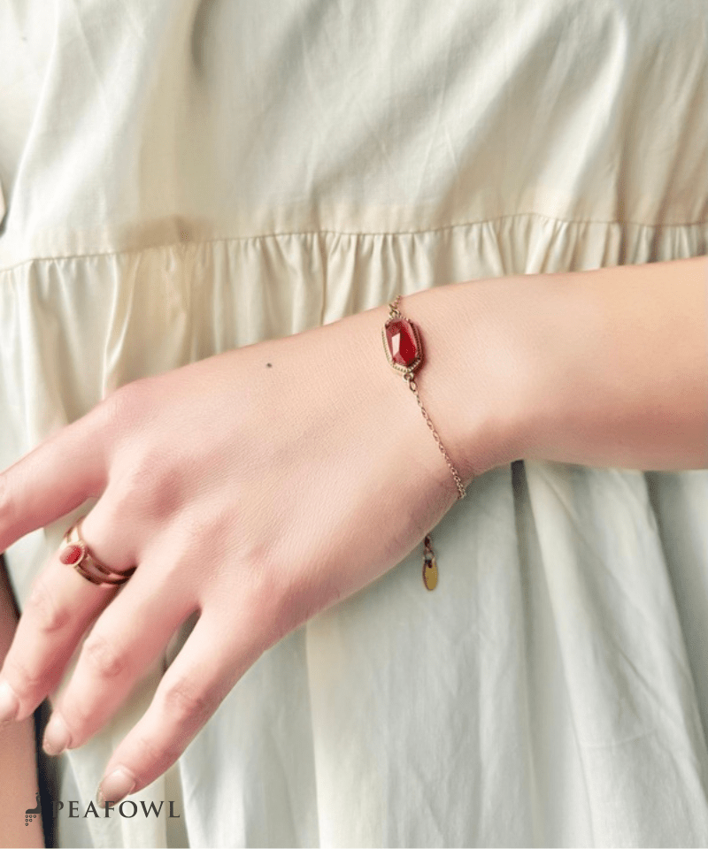 Elegant Claw Crystal Bracelet - peafowl