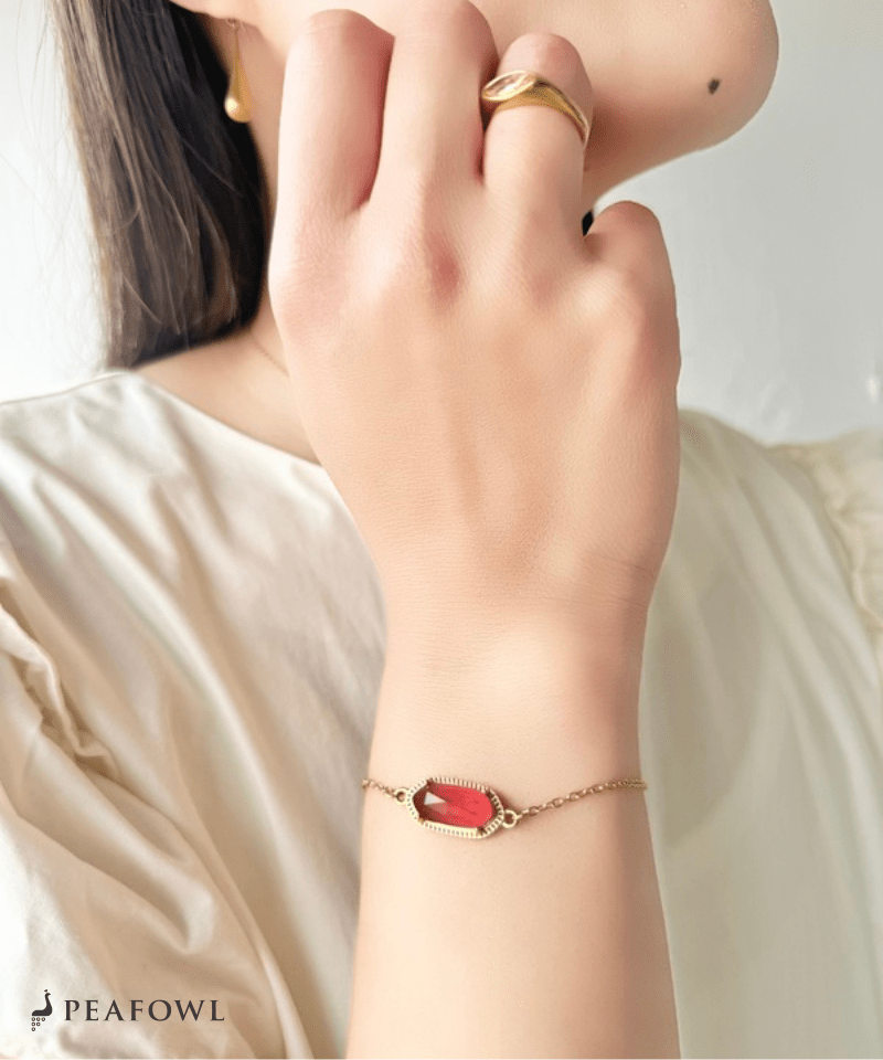 Elegant Claw Crystal Bracelet - peafowl