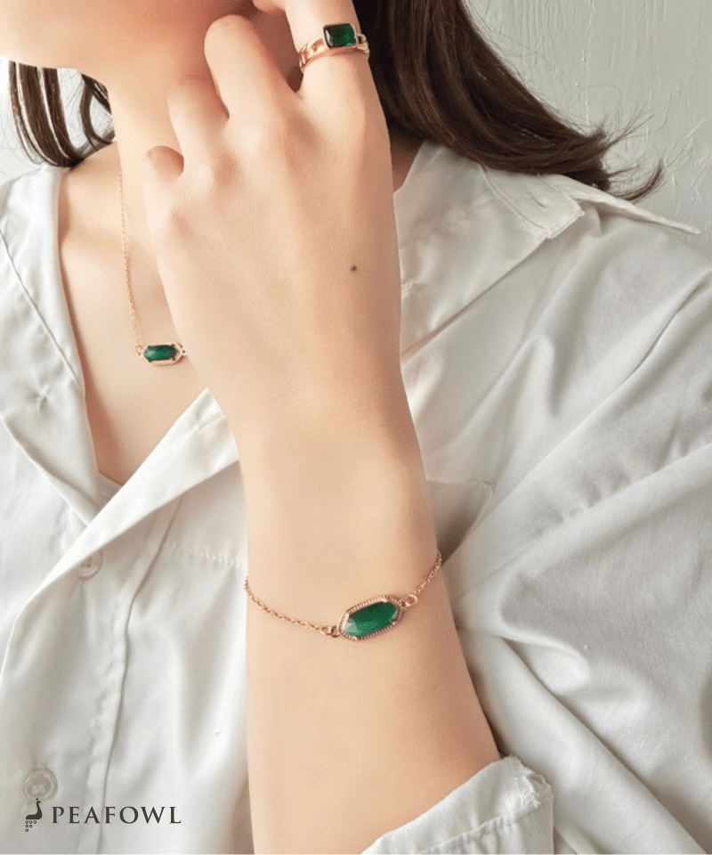Elegant Claw Crystal Bracelet - peafowl
