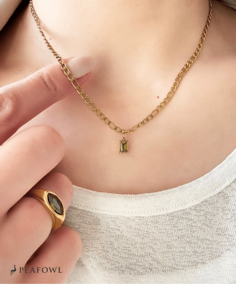 Emerald Grain Figaro Chain Necklace - peafowl