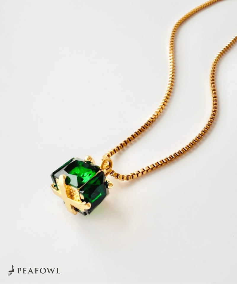 Green Square Chain Necklace - peafowl