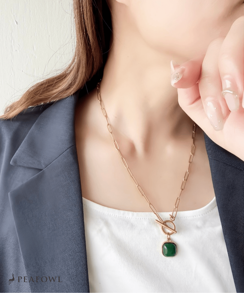 Green Stone Chain Necklace - peafowl