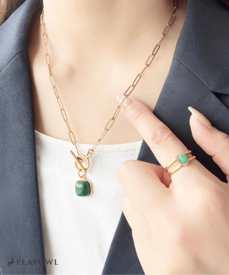 Green Stone Chain Necklace - peafowl