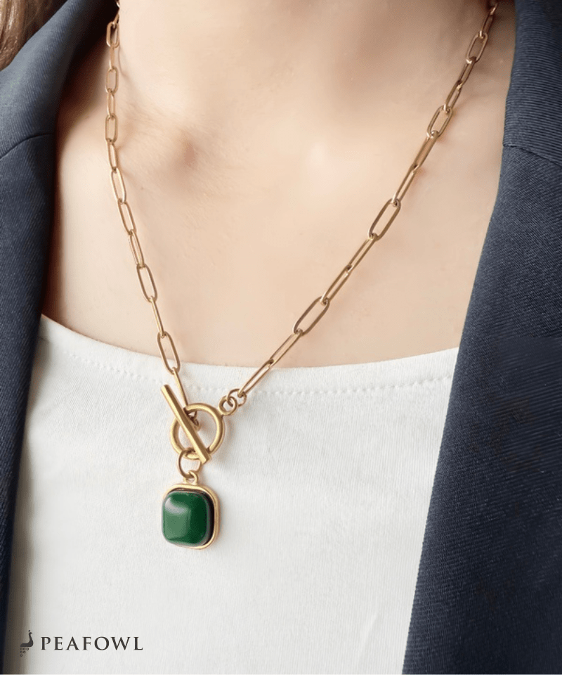 Green Stone Chain Necklace - peafowl