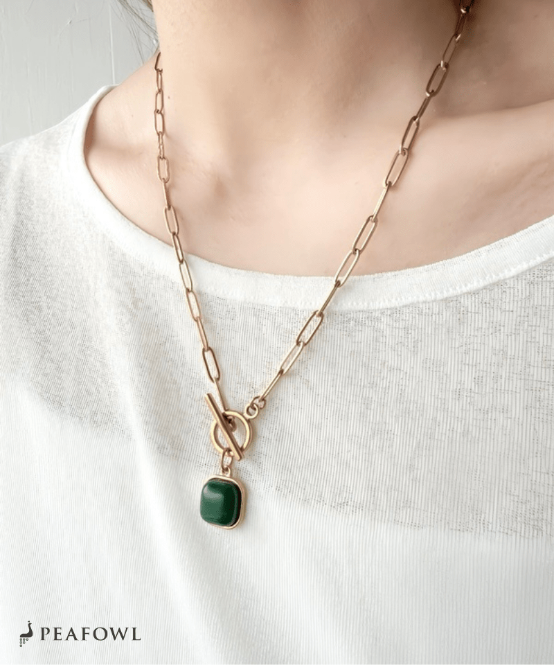 Green Stone Chain Necklace - peafowl