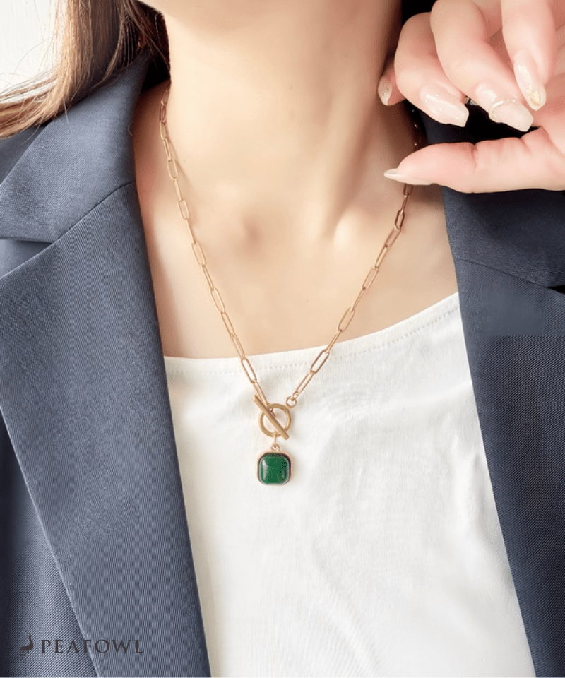 Green Stone Chain Necklace - peafowl