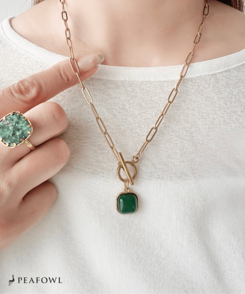 Green Stone Chain Necklace - peafowl