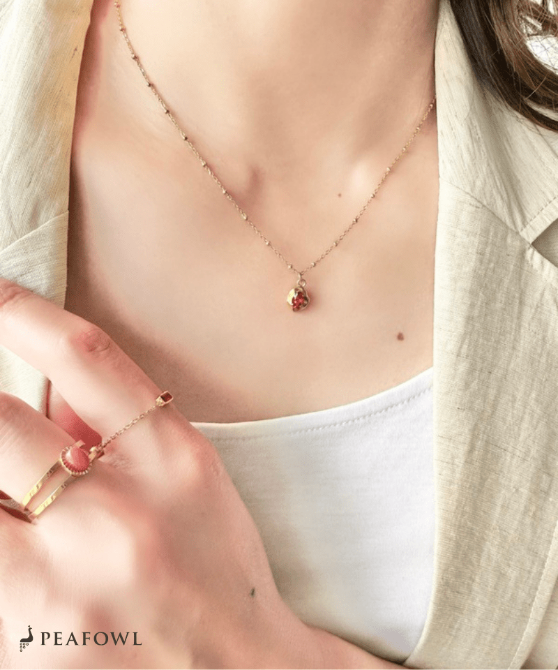 Irregular Zircon Pendant Necklace - peafowl