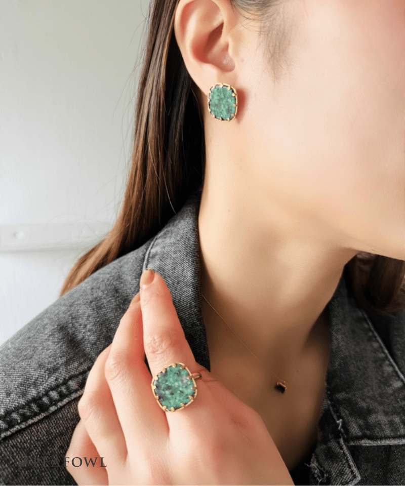 Marble Green Pierce - peafowl