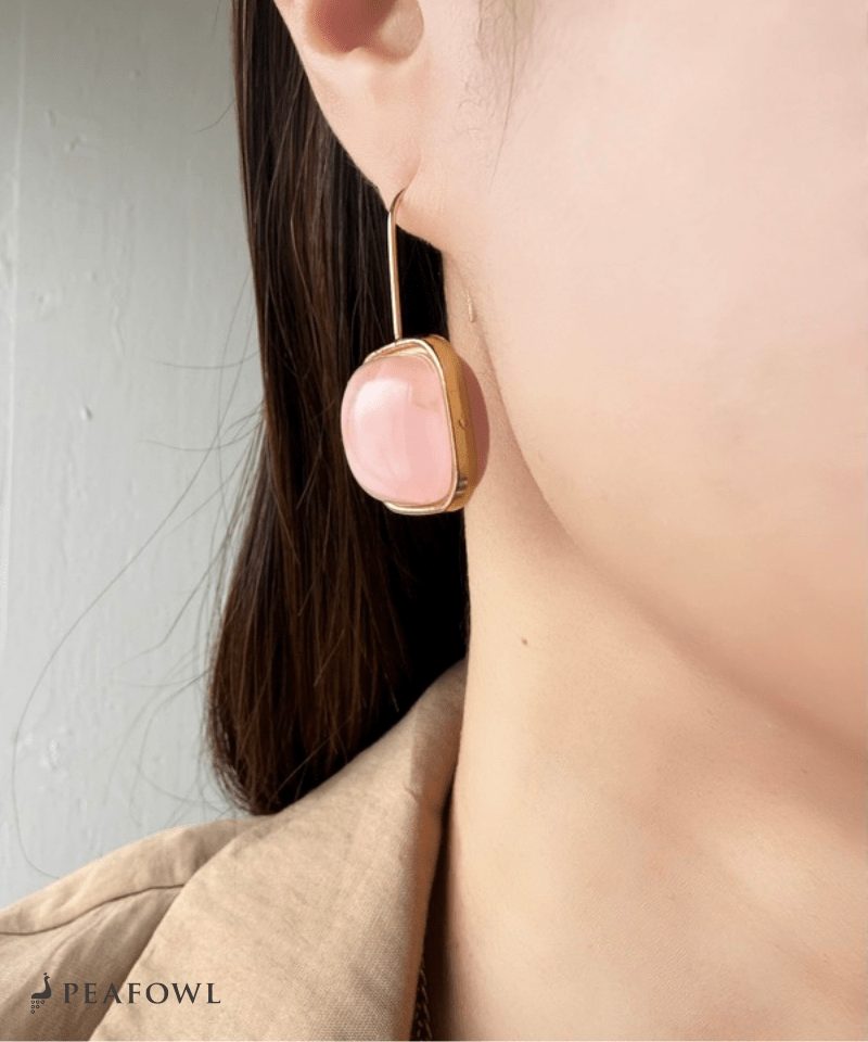 Marble Square Hook Pierce - peafowl