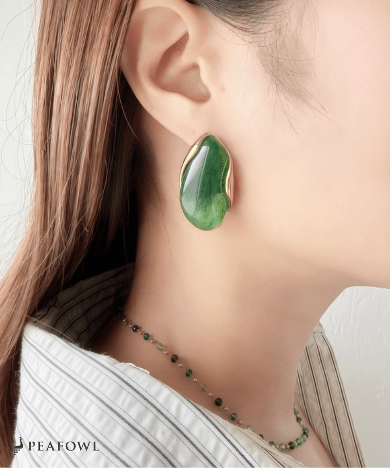 Marble Stone Pierce - peafowl