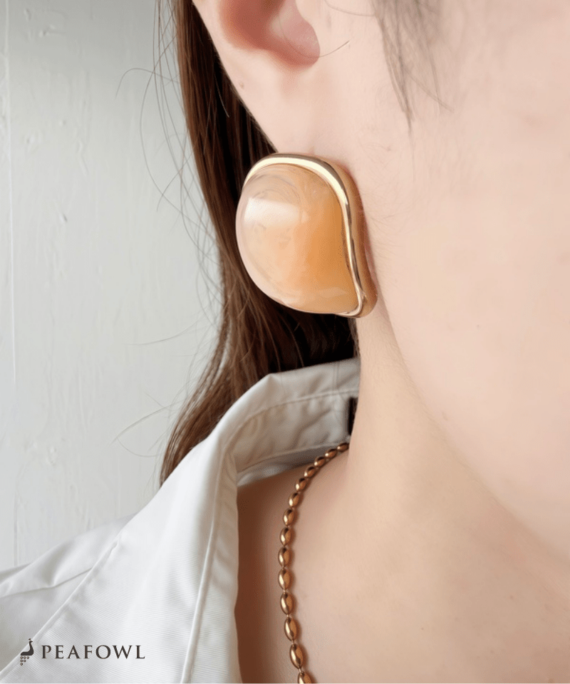 Marble Volume Pierce - peafowl