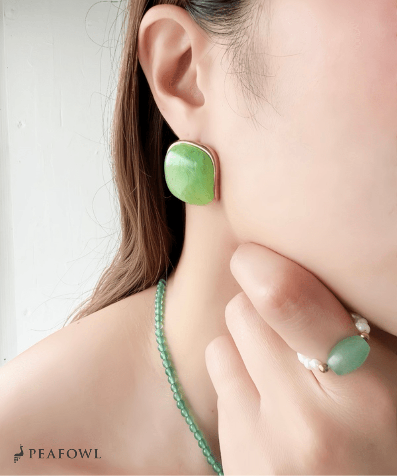 Marble Volume Pierce - peafowl