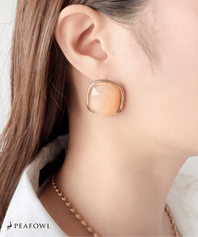 Marble Volume Pierce - peafowl