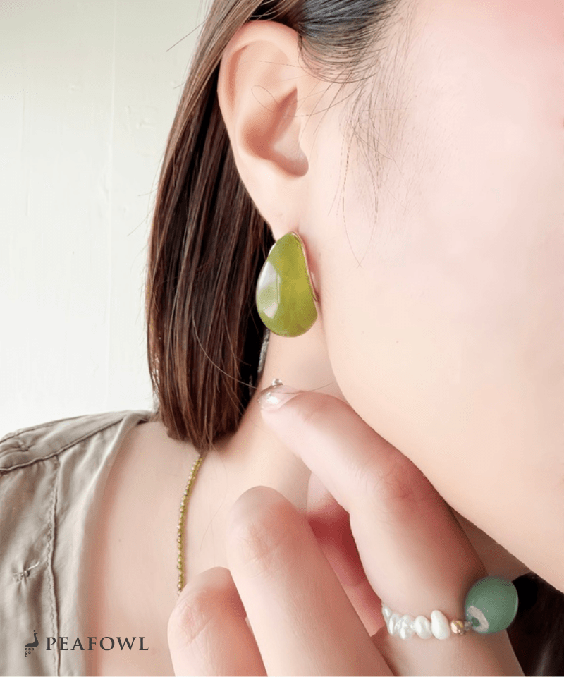 Marble Wrap Pierce - peafowl