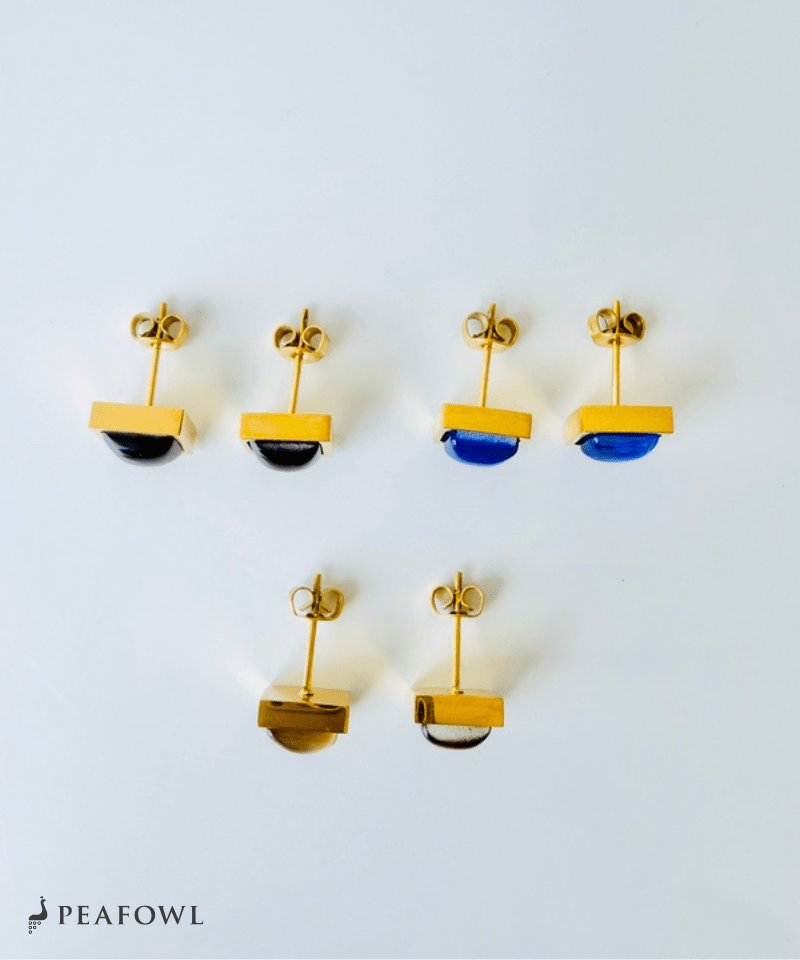 Modern Block Stone Pierce - peafowl