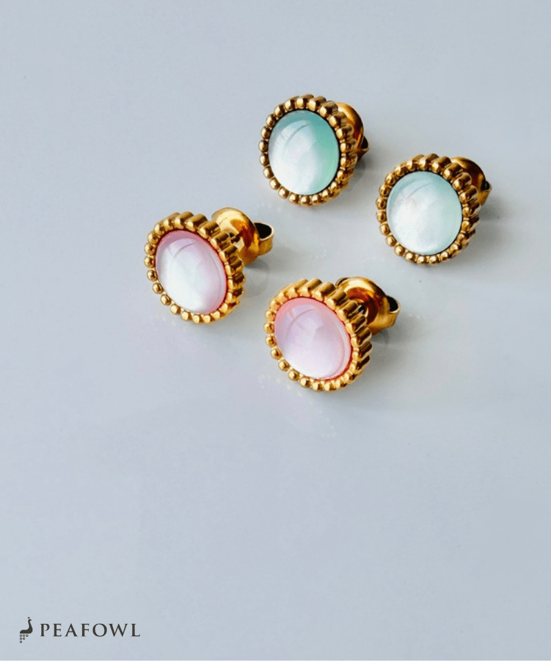 Modern Pearl Circle Pierce - peafowl