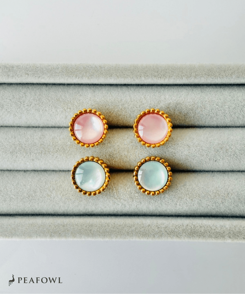 Modern Pearl Circle Pierce - peafowl