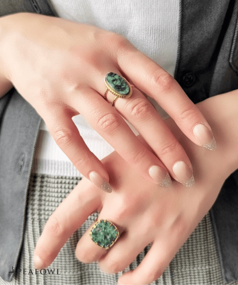 Moss Oval Ring - peafowl