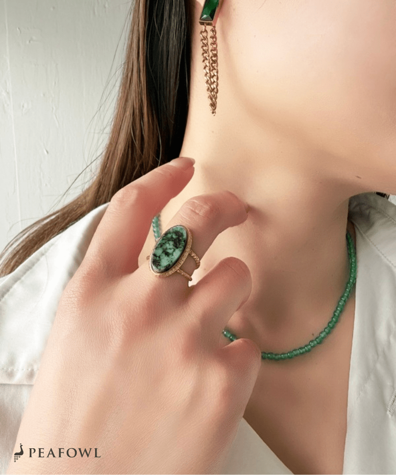 Moss Oval Ring - peafowl