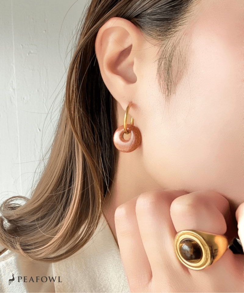 Nuance Stone Circle Pierce - peafowl