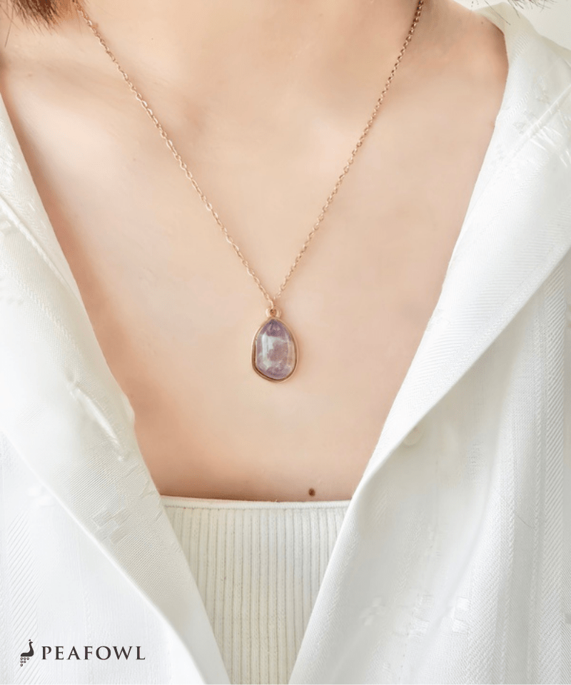 Nuance Stone Necklace - peafowl