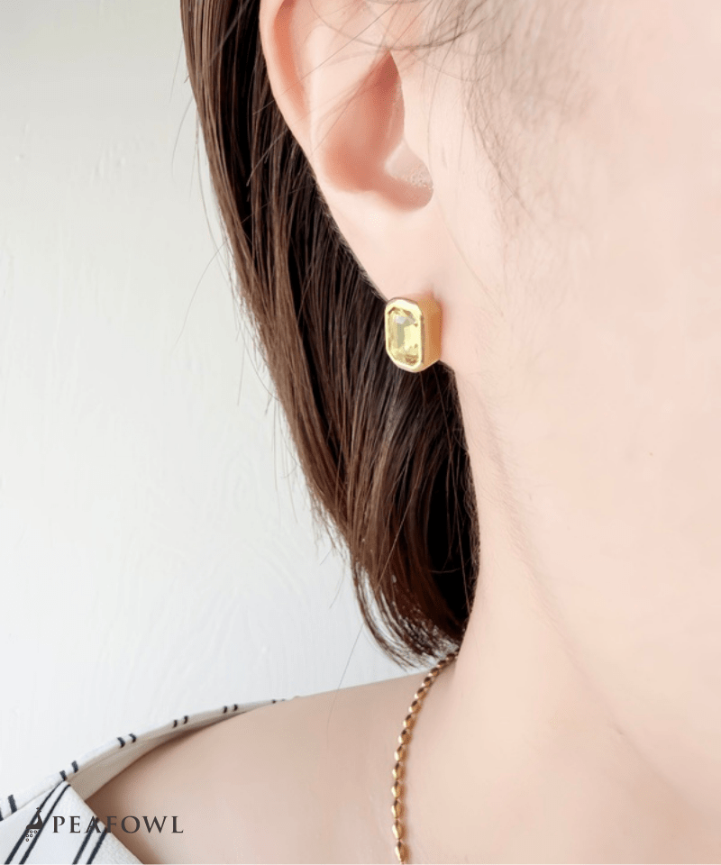 Octagon Flame Pierce - peafowl