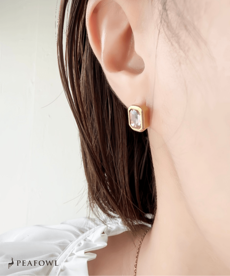 Octagon Flame Pierce - peafowl