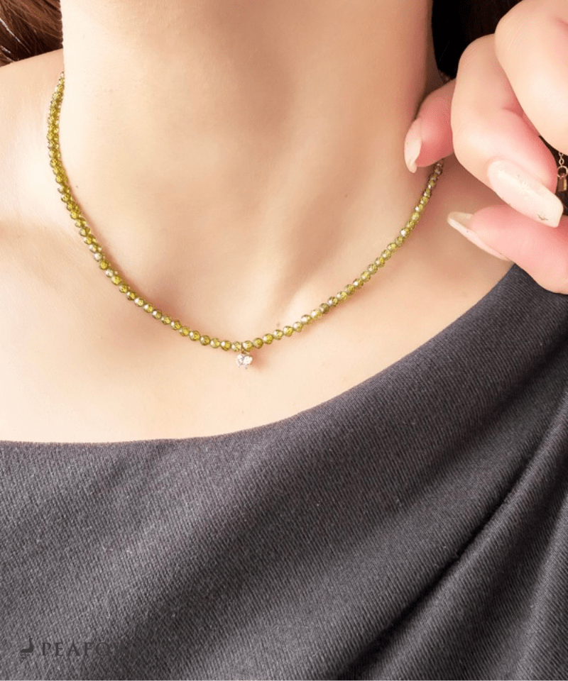 Olive Beads Necklace - peafowl