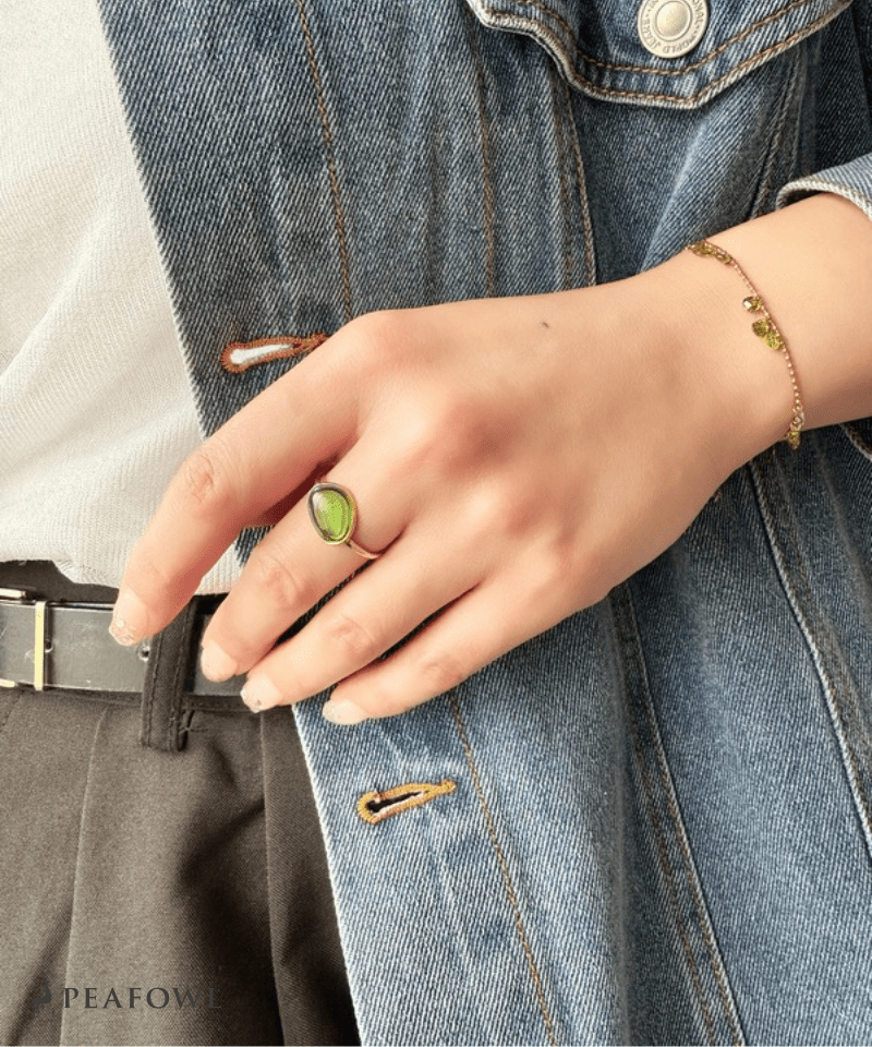 Oval Glass Ring - peafowl