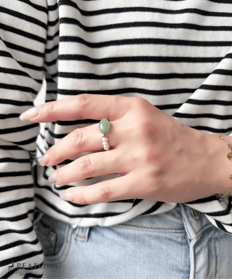 Oval Stone Pearl Ring - peafowl