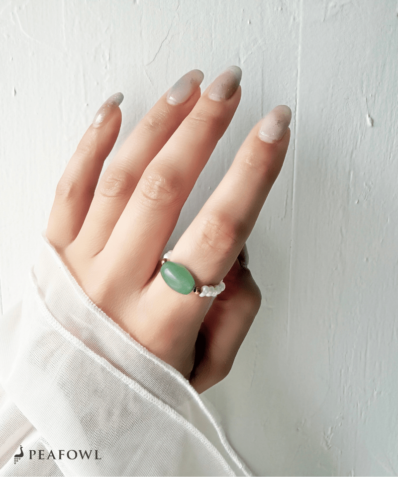 Oval Stone Pearl Ring - peafowl