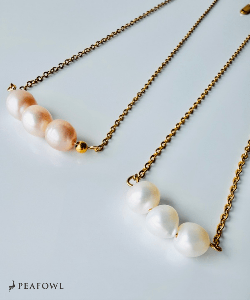 Pearl Bar Necklace - peafowl