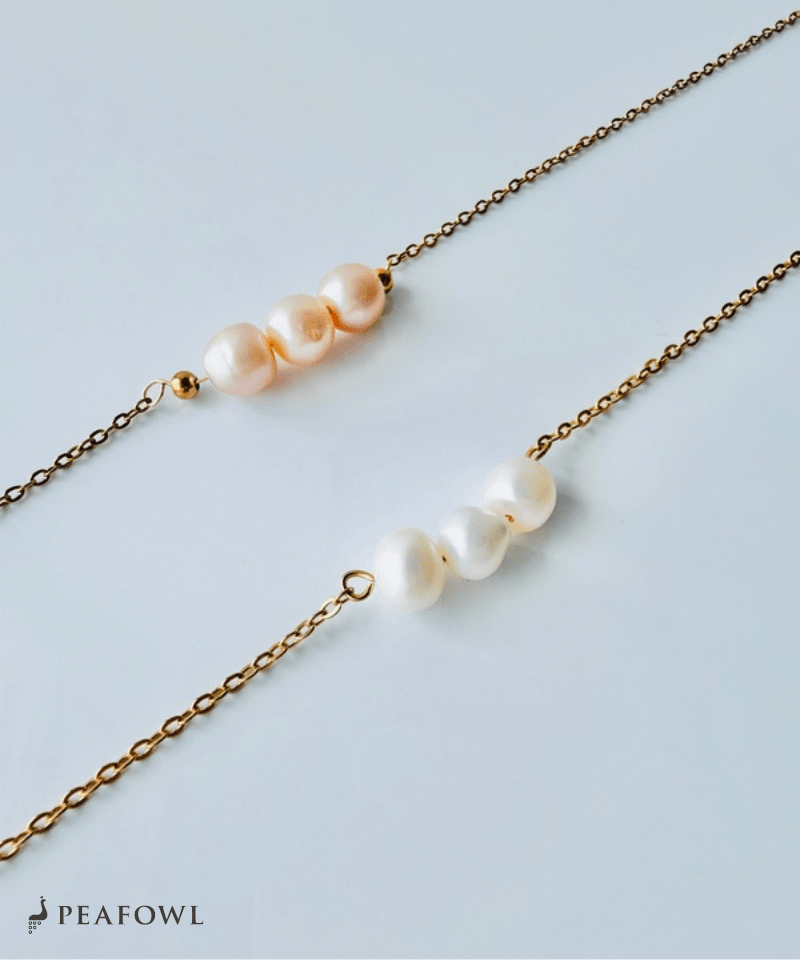 Pearl Bar Necklace - peafowl