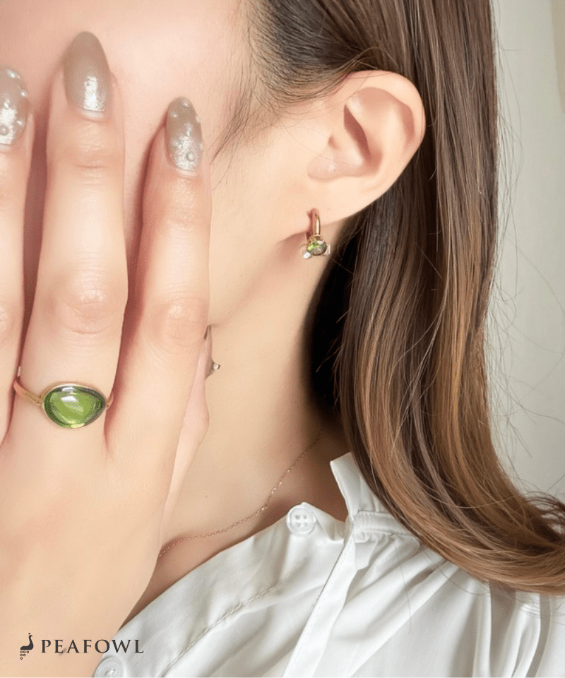Pearl Mix Hoop Earring - peafowl