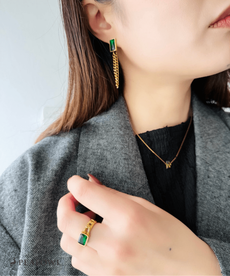 Rectangle Chain Hoop Pierce - peafowl