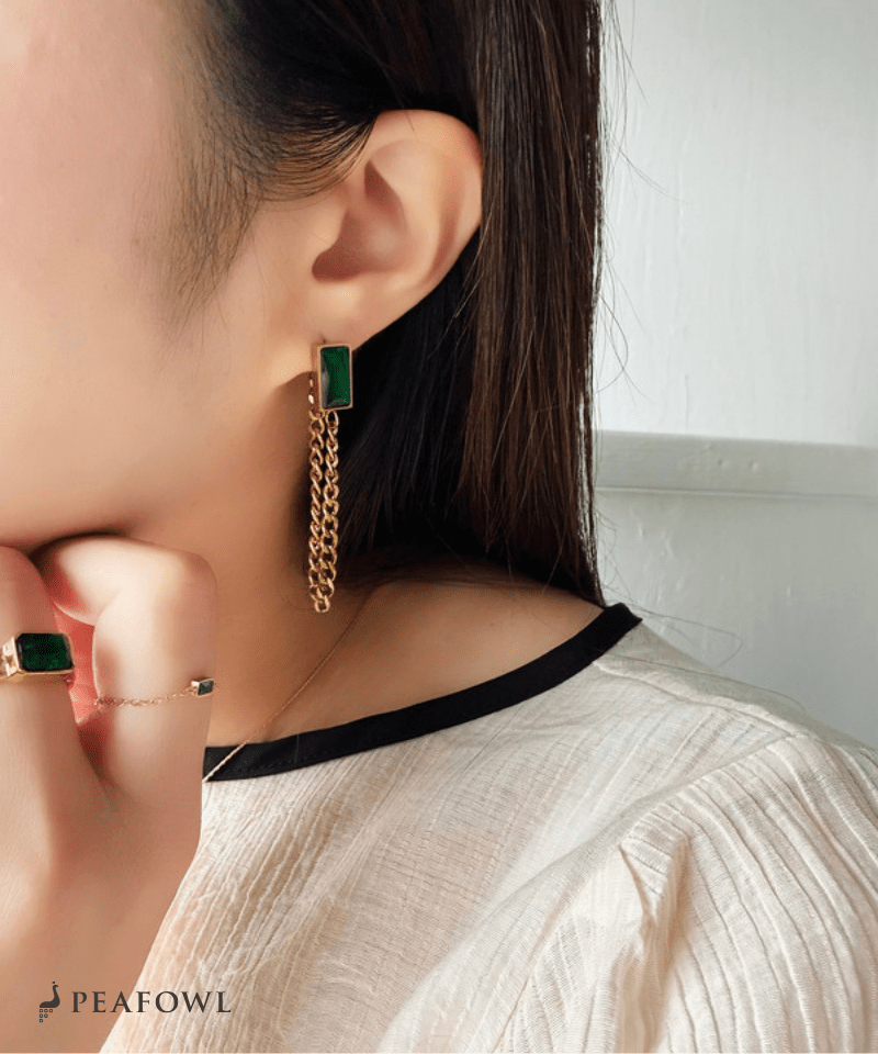 Rectangle Chain Hoop Pierce - peafowl