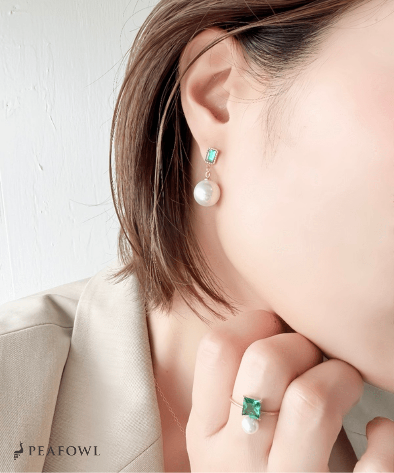 Rectangle Jewel Pearl Pierce - peafowl