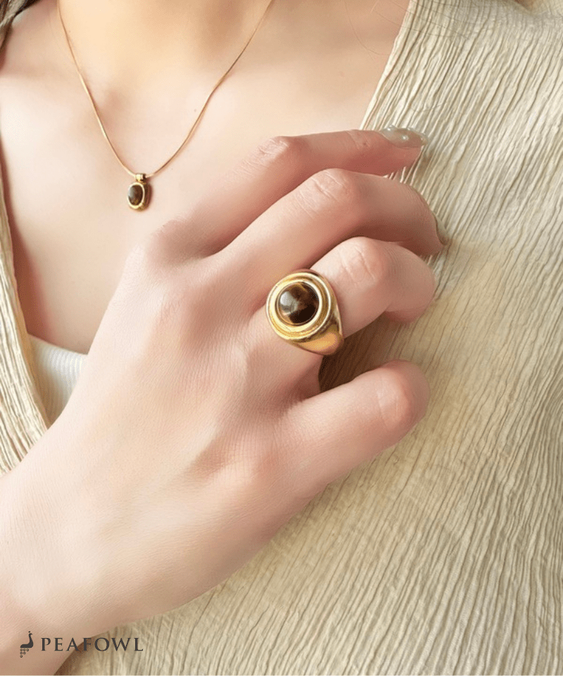Retro Volume Stone Ring - peafowl