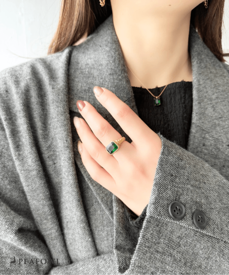 Twist Square Zircon Ring - peafowl