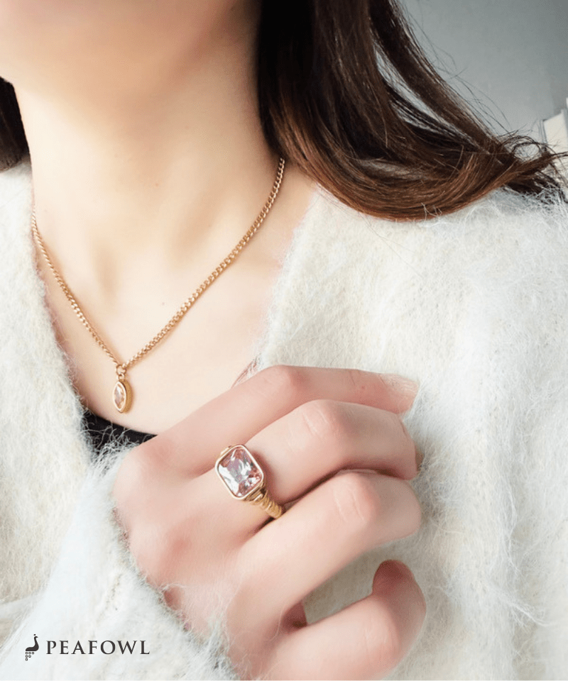 Twist Square Zircon Ring - peafowl